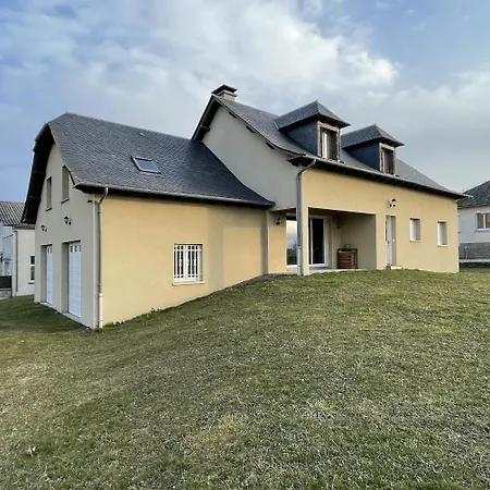 L'oustal D'aubrac Σπίτι διακοπών Le Nayrac